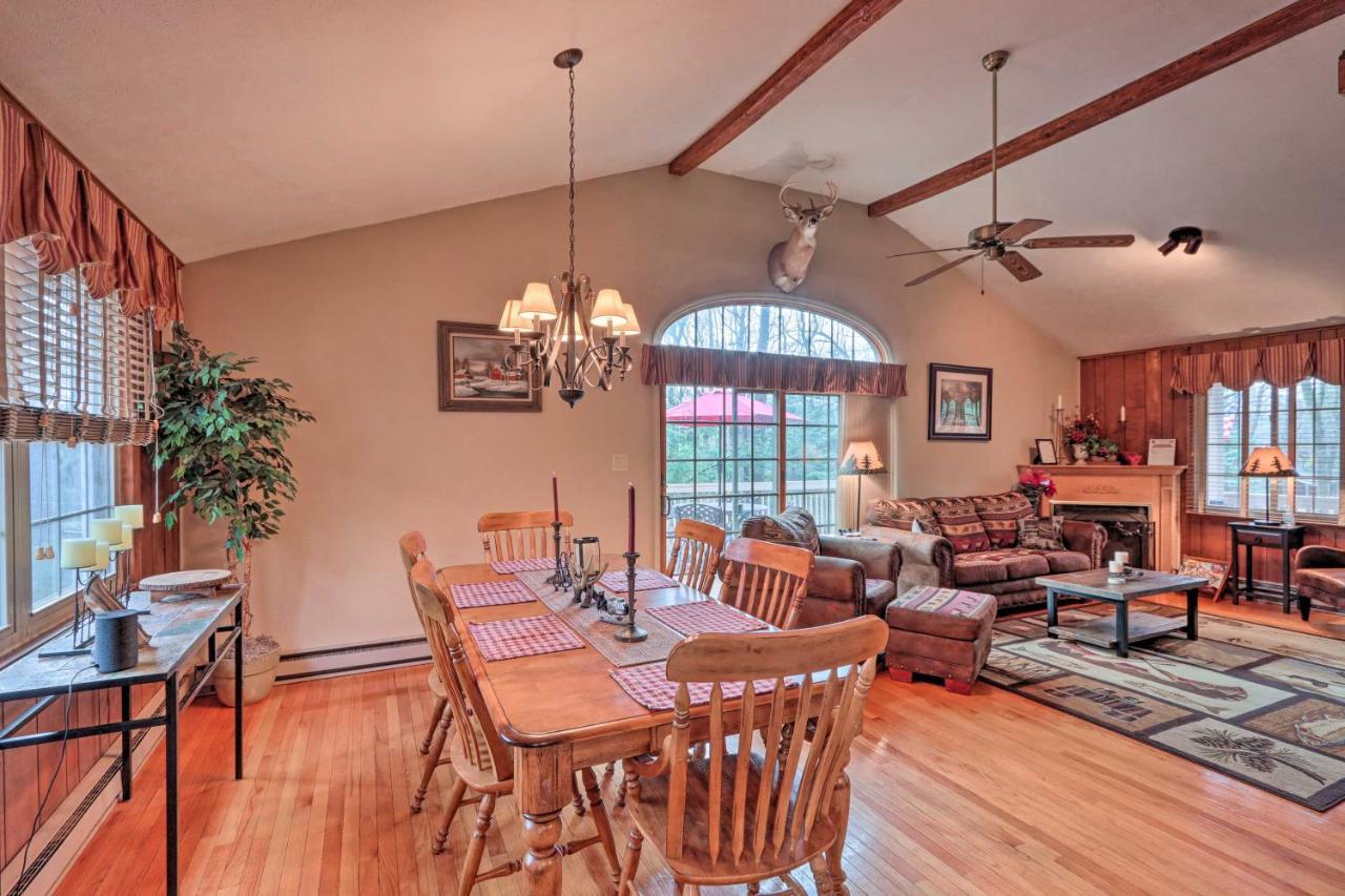 Poconos Home With Game Room Walk To Lake Harmony! Exteriör bild