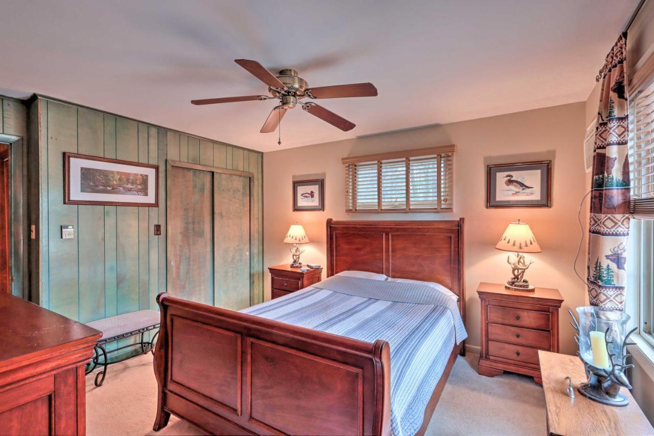 Poconos Home With Game Room Walk To Lake Harmony! Exteriör bild